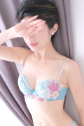 茉莉奈／まりな